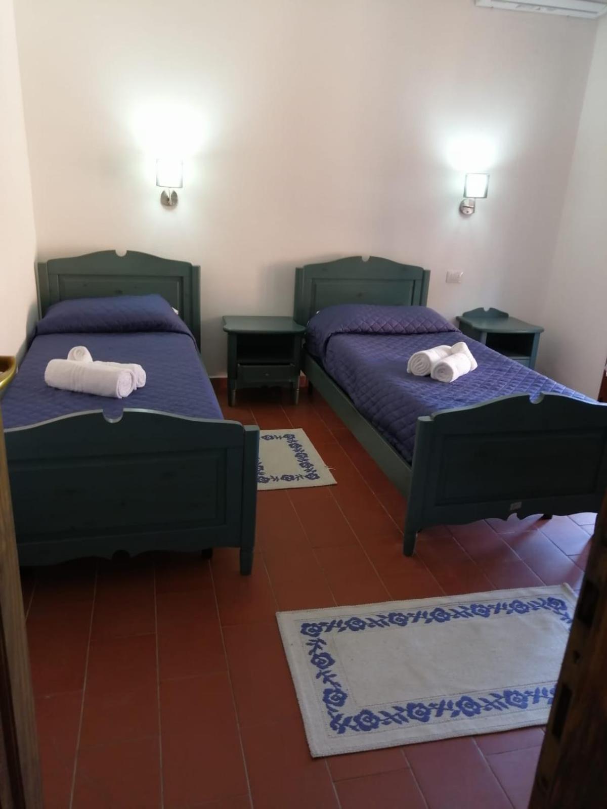 B&B Da Tizy San Teodoro  Exterior photo